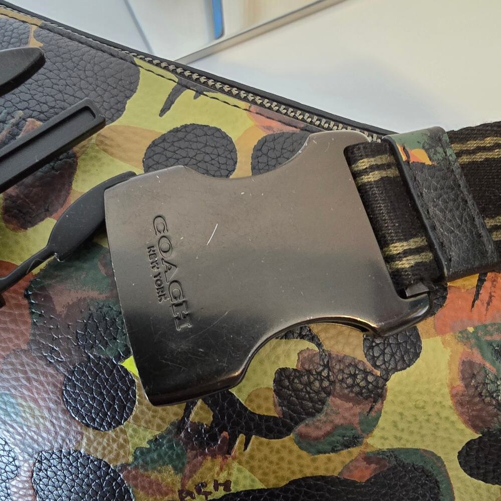 Coach League Belt Bag With Camo Print Leather Adjustable Strap Green Black - Picture 6 of 11